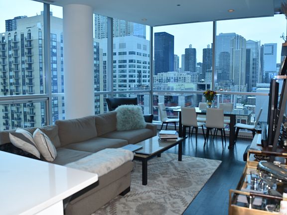 4th image of 110 W Superior St #1801