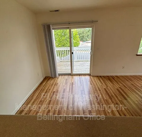 3255 Racine St #202 — Photo 6