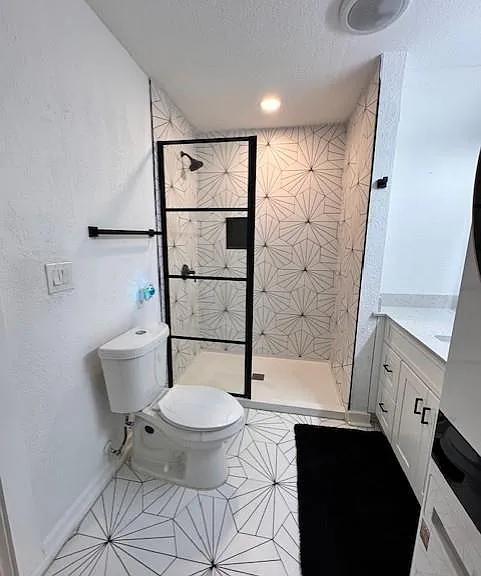 2204 Palmera Cv — Photo 9