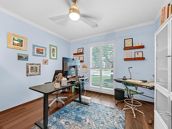 3rd image of 2922 Castlerock Ct