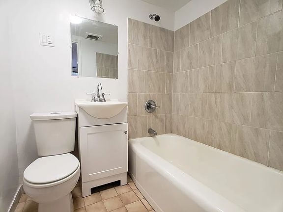 5th image of 220 W 122nd St APT 1F