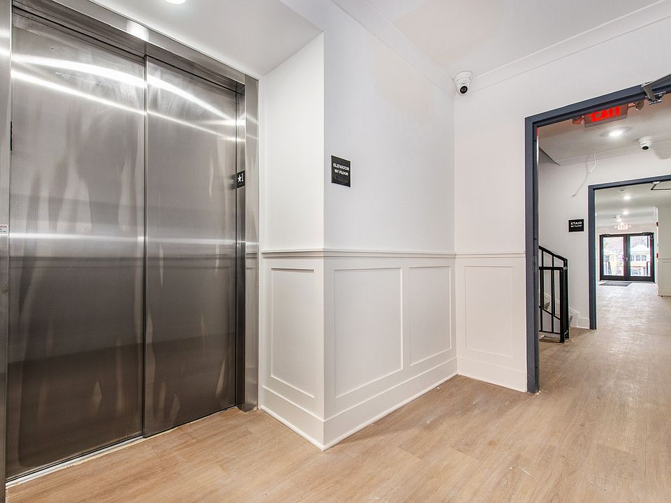 1st image of 446-450 Irvine Turner Blvd #3D
