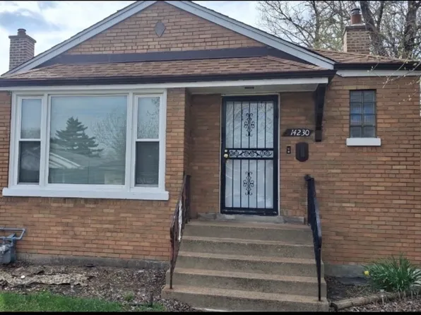 14230 S Wallace Ave, Riverdale, IL 60827