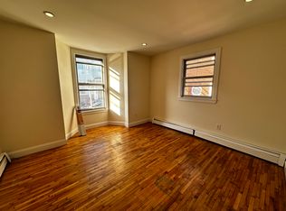 305 Princeton St #1, Boston, MA 02128