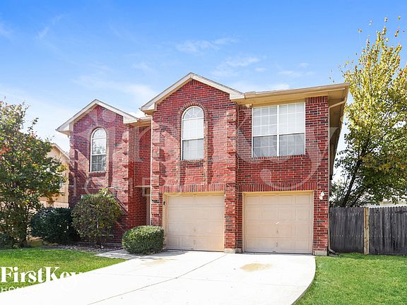 2nd image of 5704 Creekhollow Dr