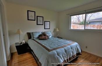 4th image of 2208 Santa Cruz Ave