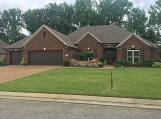 268 Millstream Dr, Jackson, TN 38305
