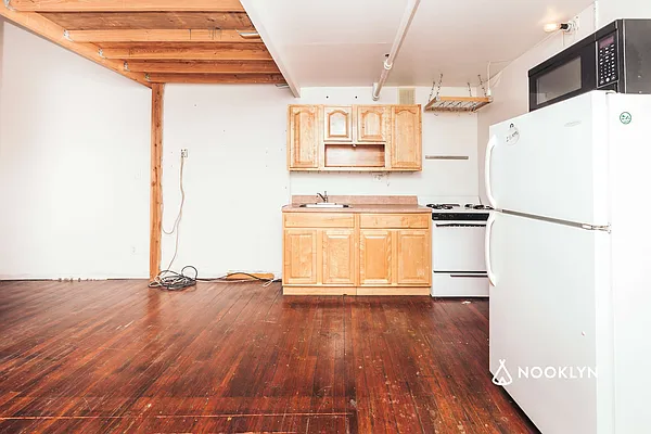 Rented by Nooklyn NYC LLC | media 2