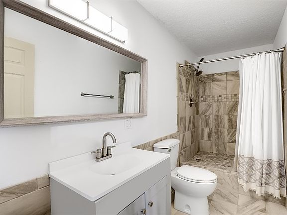 4th image of 4731 Saint Marc Ct