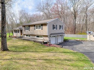 112 Jockey Hollow Rd, Monroe, CT 06468