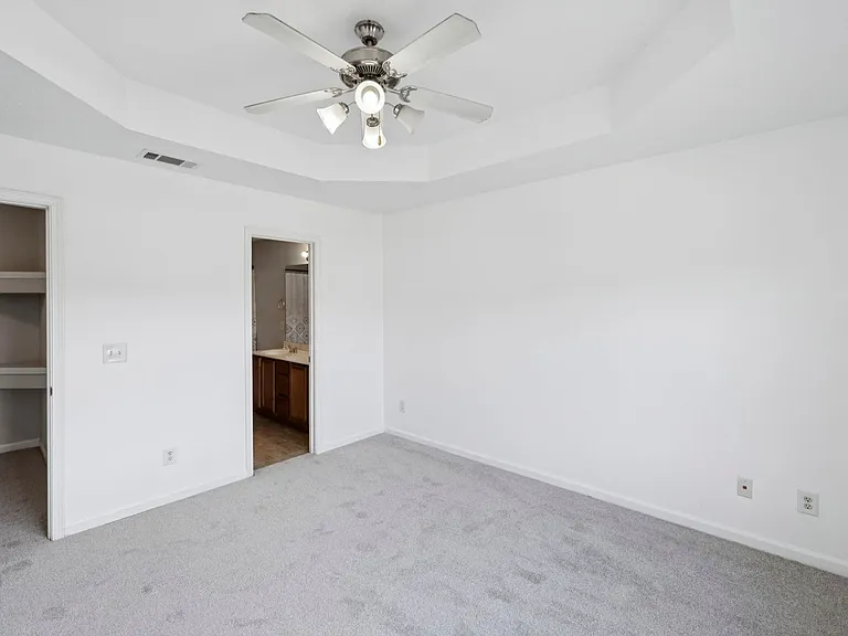 340 Stewarts Landing Cir — Photo 14