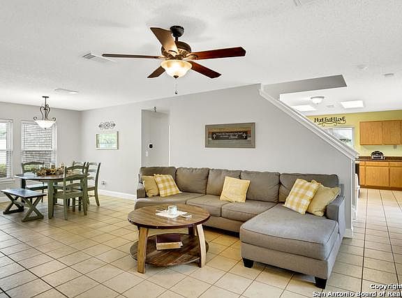 5th image of 9403 Winding Elm Pl