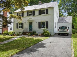 10 Kenneth Rd, Montclair, NJ 07043