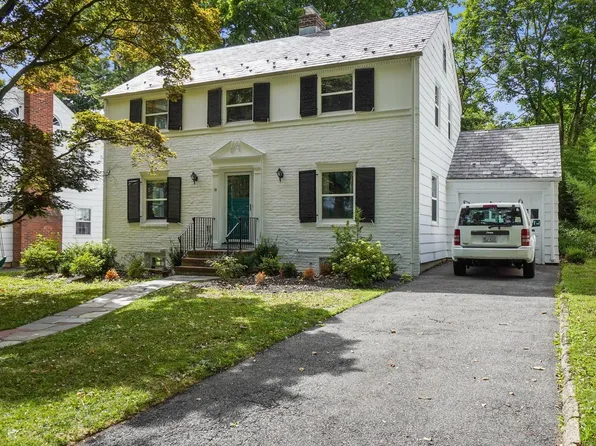 10 Kenneth Rd, Montclair, NJ 07043