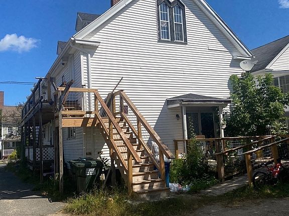 4th image of 60 Pulaski St