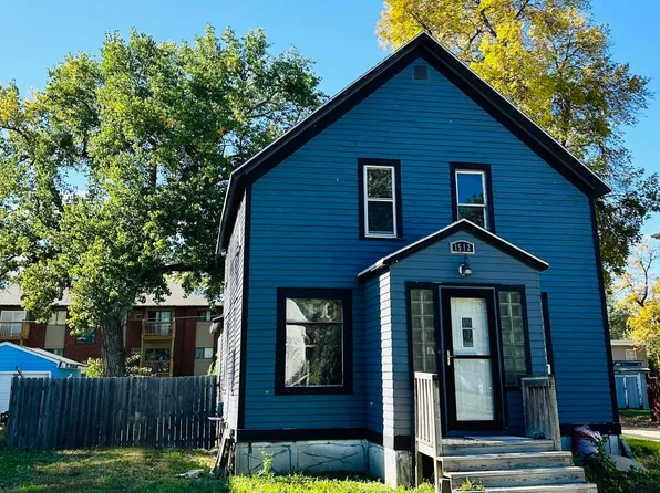 1512 S Grant St, Aberdeen, SD 57401