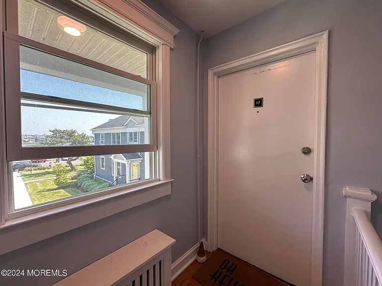 302 Deal Lake Dr #17 — Photo 3