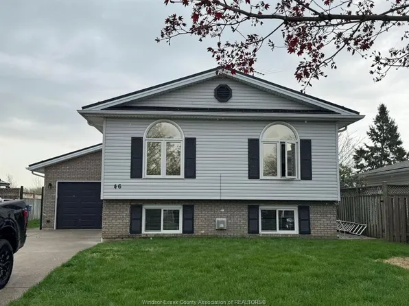 46 Indiana Pl, Amherstburg, ON N9V 3X5