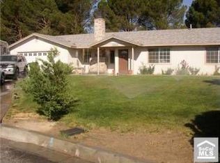 14810 Brewster Ln, Helendale, CA 92342