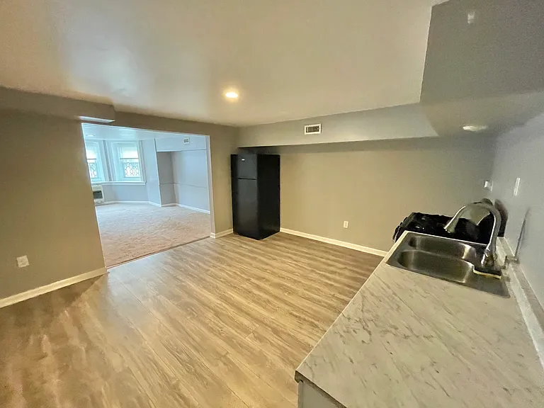 120 Mohawk St #LL — Photo 7