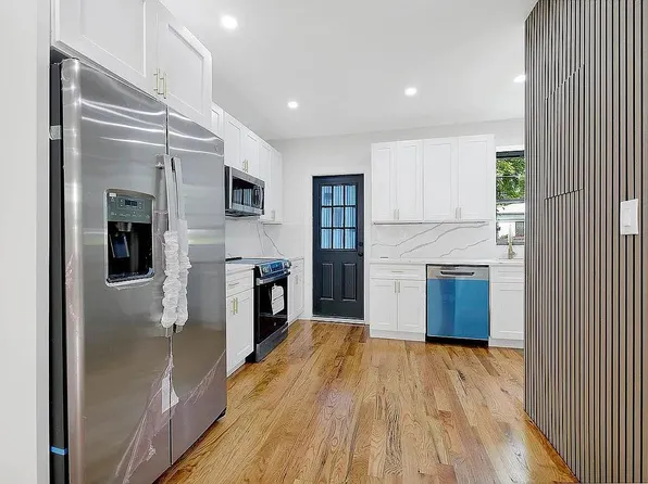 442 East 43rd Street image 1 of 14