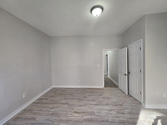3rd image of 788 Garden St #1