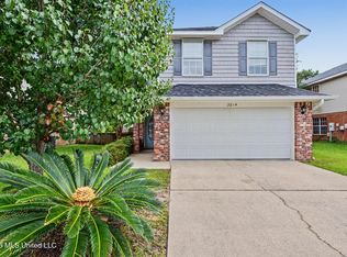 3814 Timber Lake Dr, Ocean Springs, MS 39564