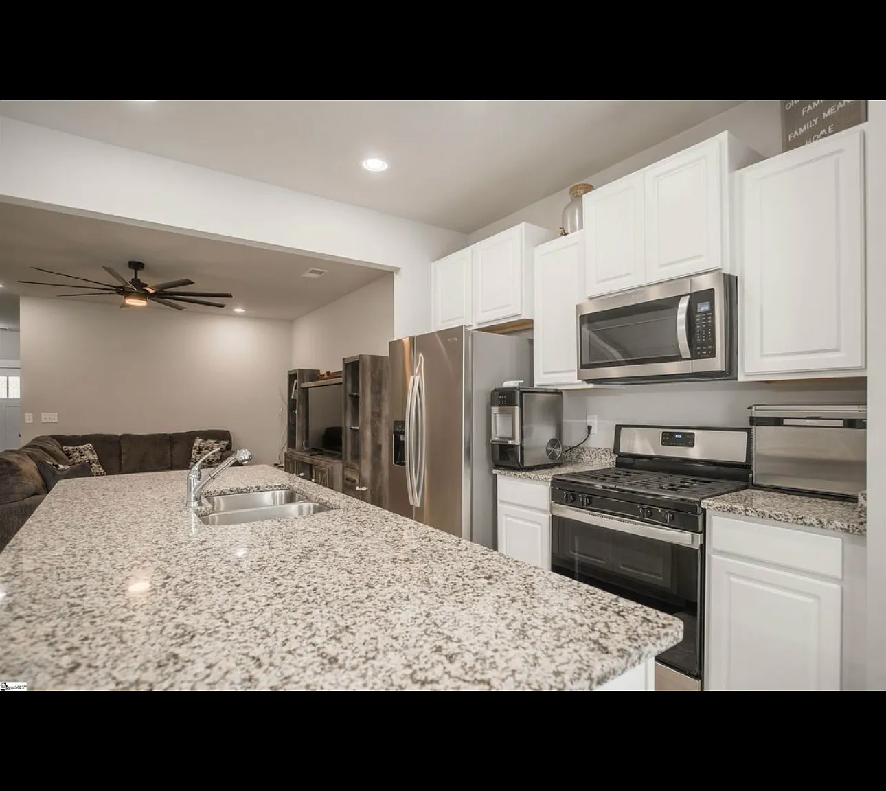 103 Lerner Ct — Photo 3