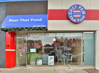 252 Broad Ave, Palisades Park, NJ 07650