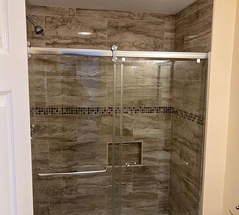 2nd image of 1105 Chalkstone Aveunit 3rd Front