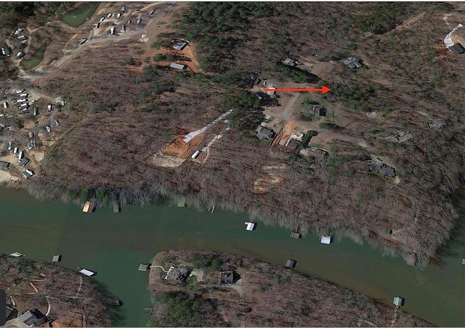 2nd image of 225 Crystal Falls Rd