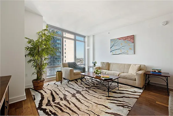 Rented by Compass | media 17