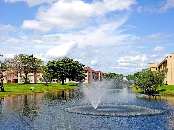 2nd image of 9061 Sunrise Lakes Blvd APT 217