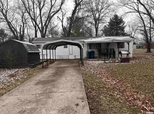 1011 N 7th St, Mount Vernon, IL 62864