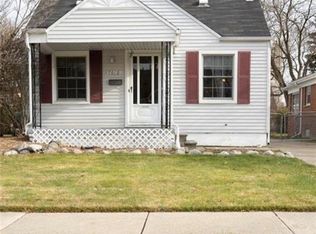 7010 Dolphin St, Dearborn Heights, MI 48127
