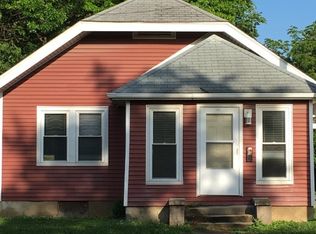 233 S Fairview Ave, Decatur, IL 62522