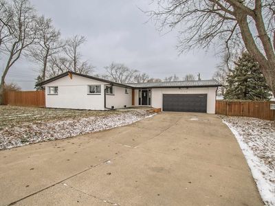 5704 E Robert St, Muncie, IN, 47303