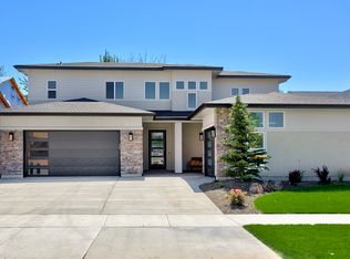 6132 E Barber Dr, Boise, ID 83716