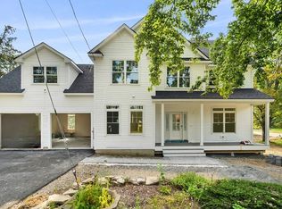 326 Boxboro Rd, Stow, MA 01775