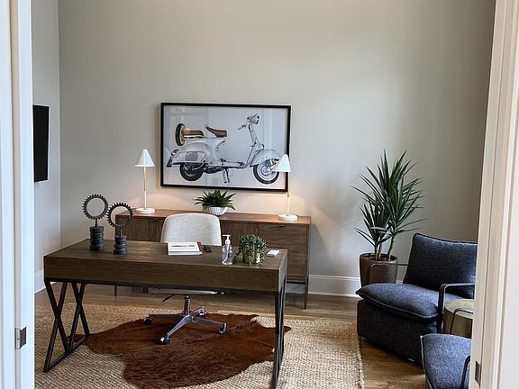 3rd image of 1230 Plantation Blvd #363