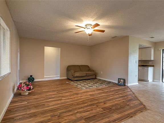 5th image of 6371 Tarawa Dr