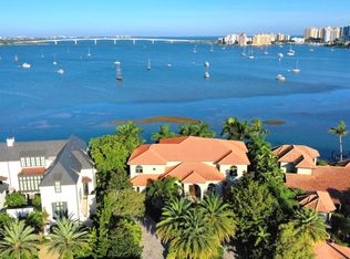 1364 Harbor Dr, Sarasota, FL 34239
