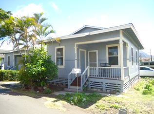 530 Holokahana Ln, Honolulu, HI 96817