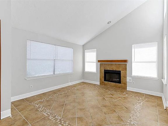 4th image of 7847 Royan Dr