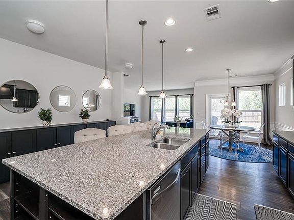 4th image of 104 Wood Hollow Dr
