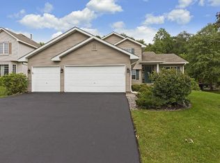 14901 Hillside Trl, Savage, MN 55378