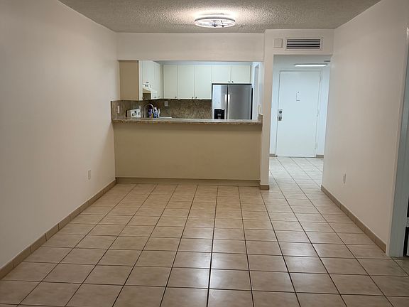 3rd image of 9000 SW 24th St APT 21C
