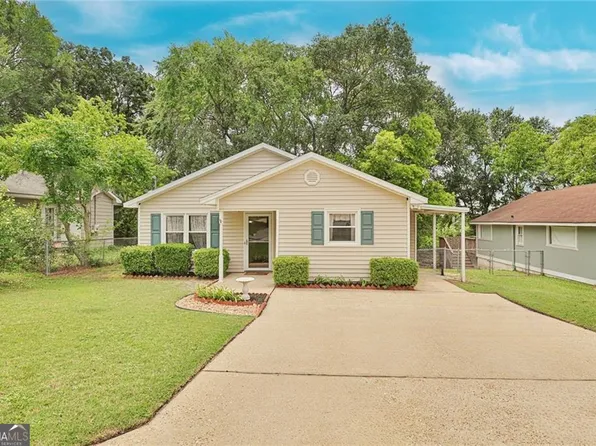 2207 26th St, Phenix City, AL 36867