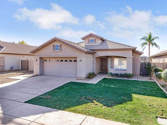 2nd image of 7739 W Via Del Sol