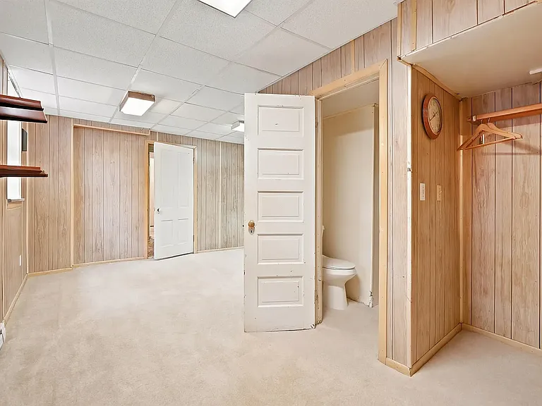1004 Delaware Ave #5 — Photo 4